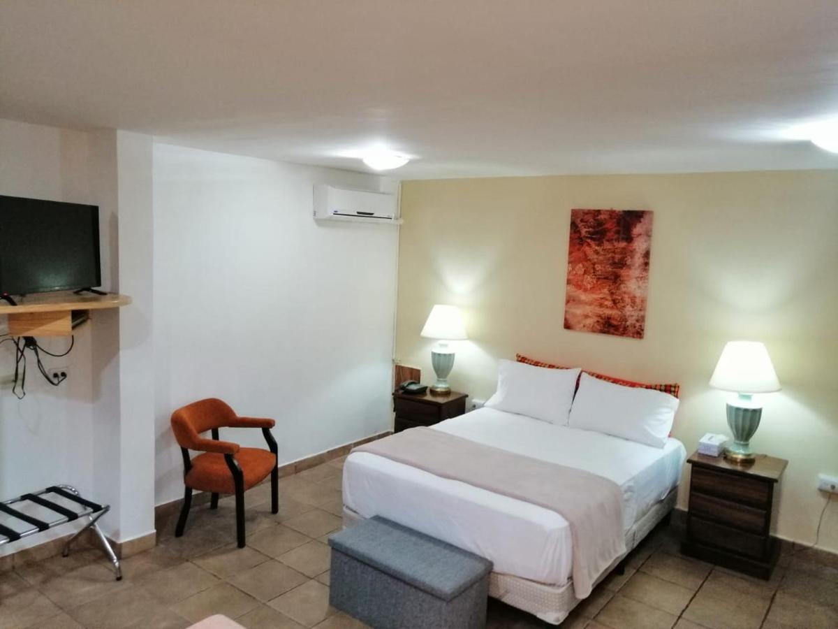 Apartotel Don Francisco San José Eksteriør billede